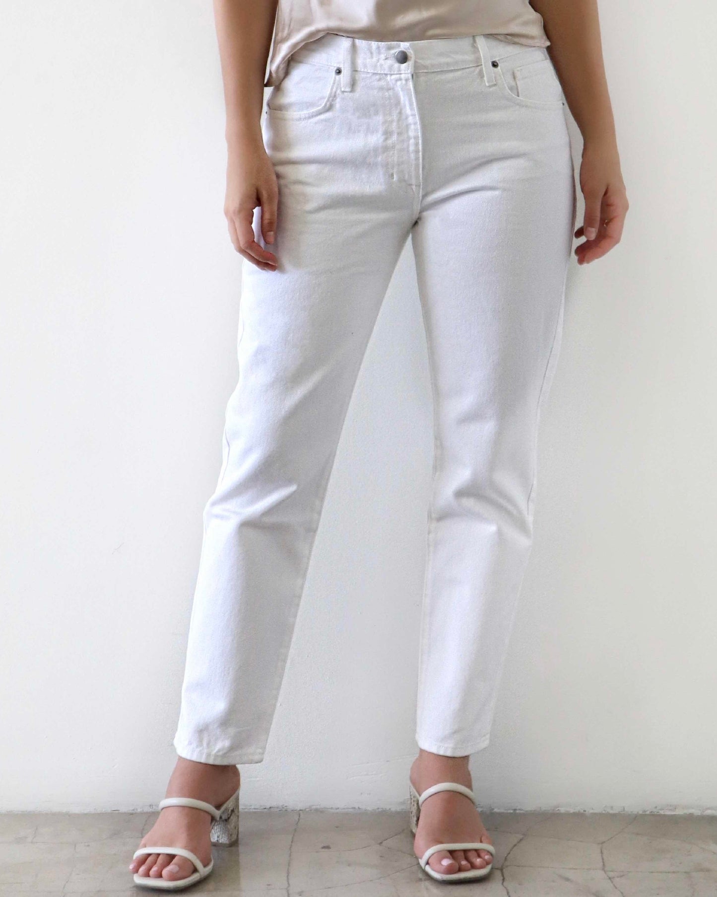 Easy Boyfriend Jeans (White)