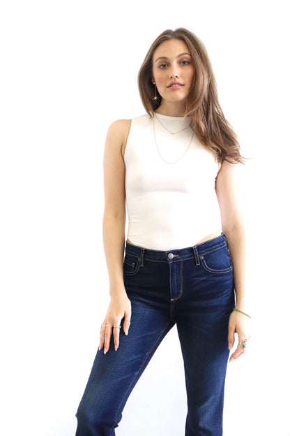 Marilyn High Rise (Dark wash indigo)